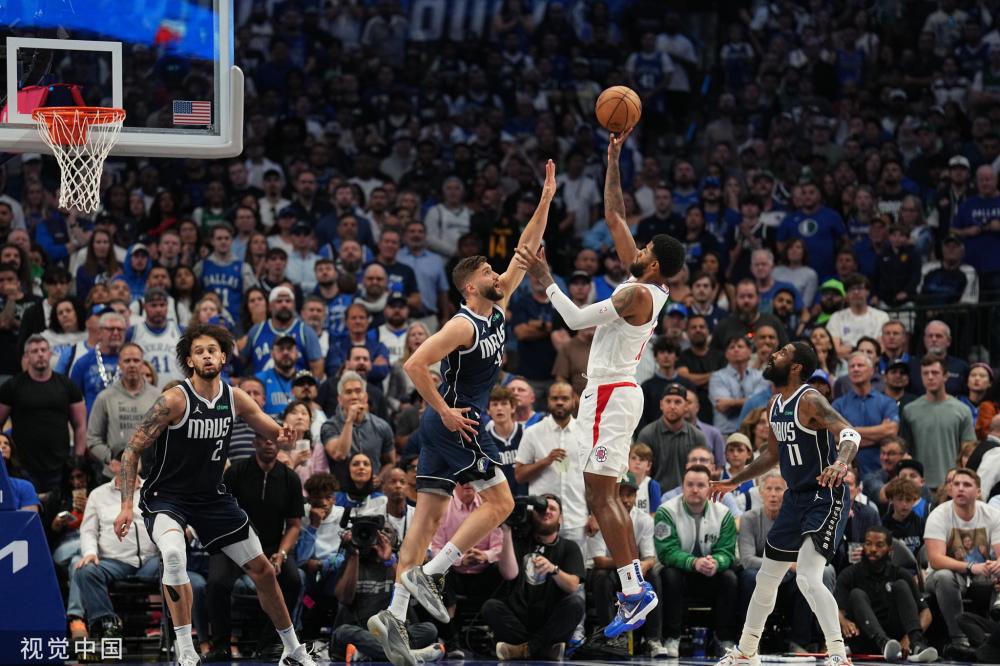 们通过拼抢 们通过拼抢